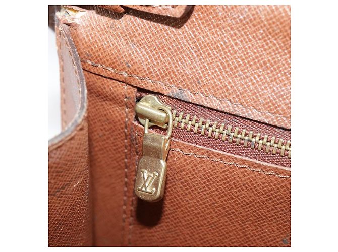 LOUIS VUITTON Monogram Bordeaux 24 Bolsa de Hombro M51798 LV Auth 101107 Monograma - vista 28