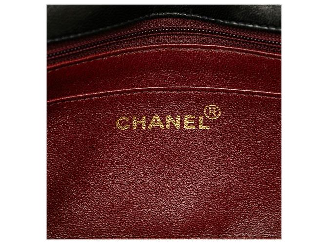 Chanel Matelasse Diana22 Leather Shoulder Bag Black - view 5