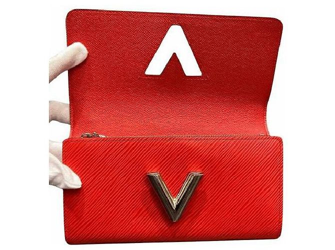 Louis Vuitton Epi Leather Twist Wallet M61179 Red - view 2