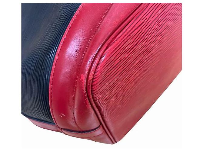 Louis Vuitton Epi Noe Bicolor Shoulder Bag M44017 Red - view 8