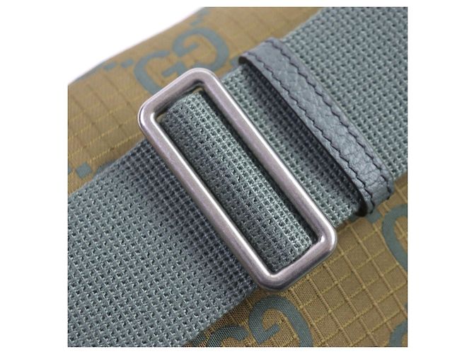 Belt bag in pelle e nylon ripstop GG di Gucci Verde - vista 11