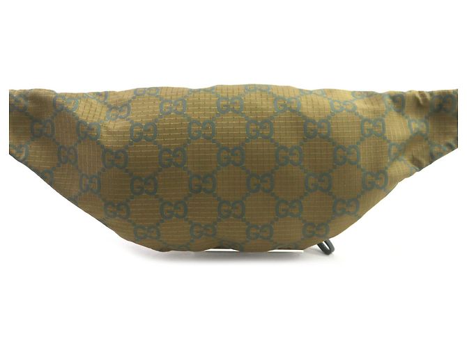 Belt bag in pelle e nylon ripstop GG di Gucci Verde - vista 4