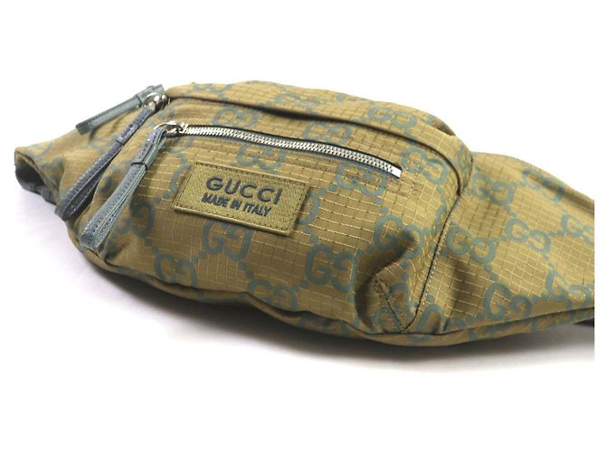 Belt bag in pelle e nylon ripstop GG di Gucci Verde - vista 5
