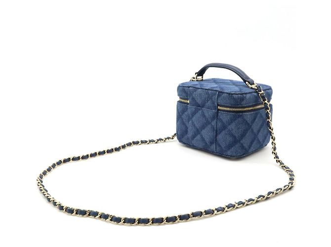 Chanel Denim Matelasse Chain Vanity Bag AS3171 Blue - view 2