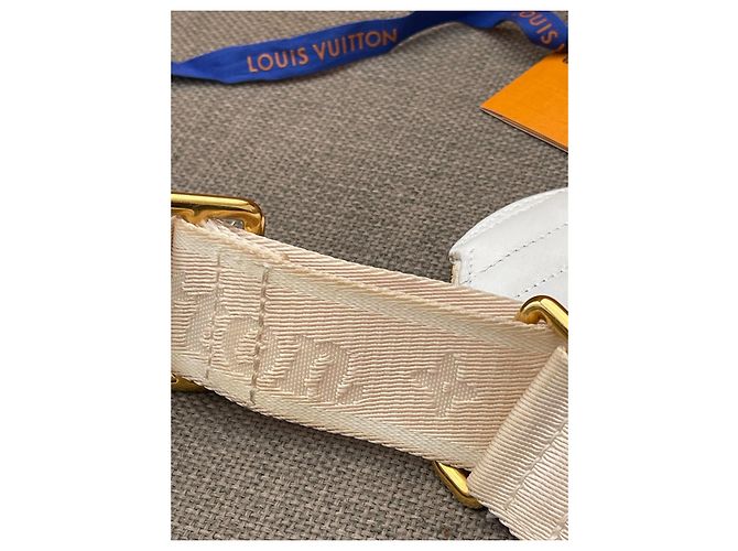 Louis Vuitton Multi Pochette New Wave Branca Couro Branco - vista 16