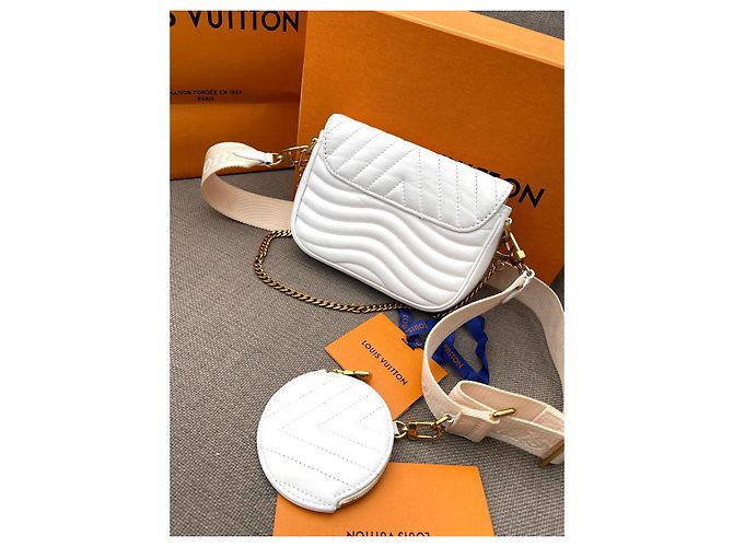 Louis Vuitton Multi Pochette New Wave Branca Couro Branco - vista 5