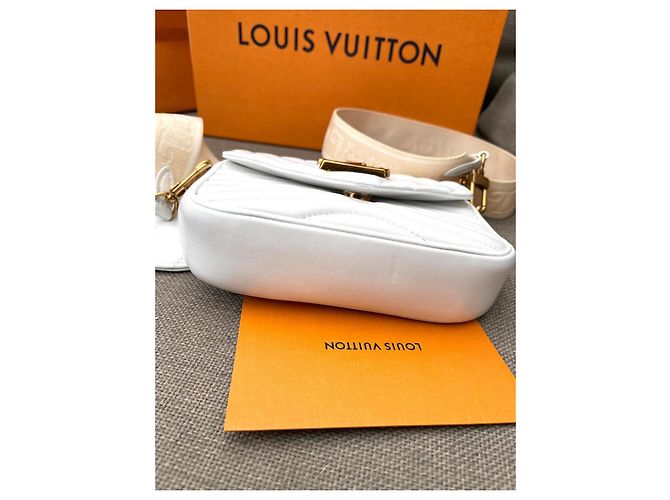 Louis Vuitton Multi Pochette New Wave Branca Couro Branco - vista 6