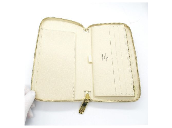 Louis Vuitton Damier Azur Leather Zippy Organizer Wallet White - view 5