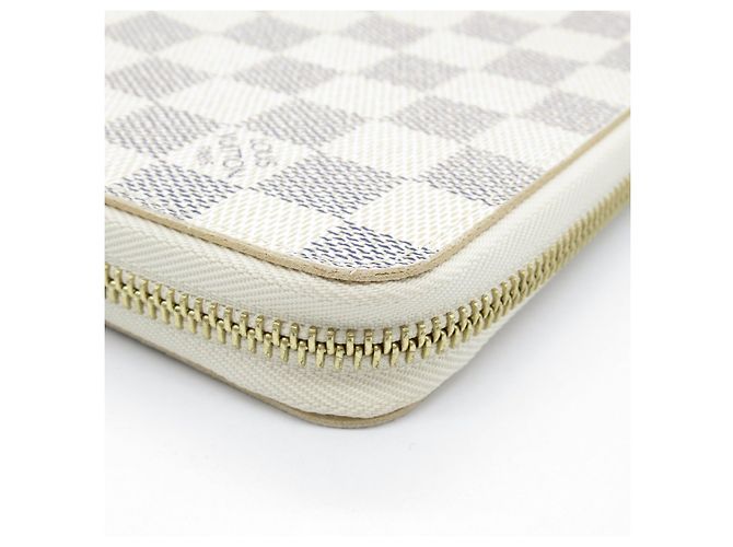 Louis Vuitton Damier Azur Leather Zippy Organizer Wallet White - view 9