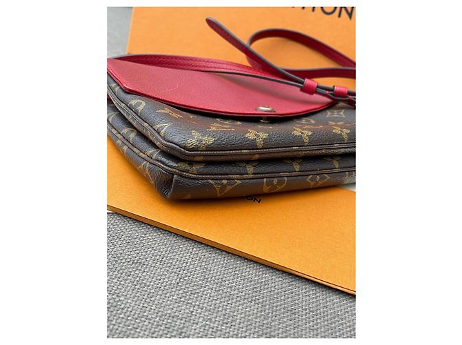 Louis Vuitton borsa a tracolla Twice marrone rossa tela Rosso - vista 14
