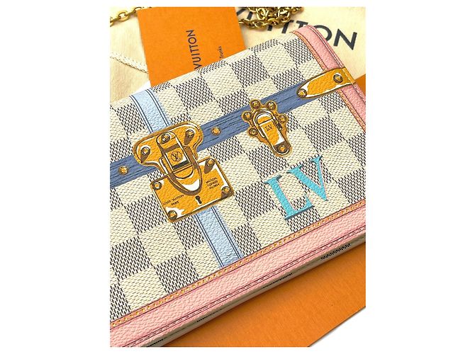 Louis Vuitton Pochette Summer Trunks Damier Azur Beige - vista 9