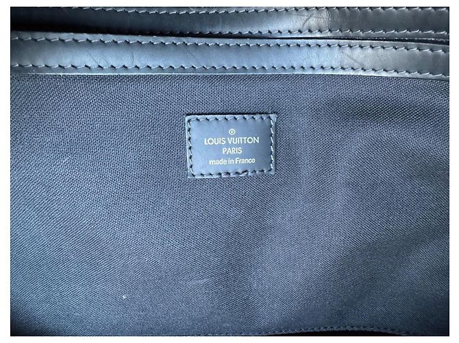 Abbesses Louis Vuitton Keepall 45 camouflage Damier Rosso Multicolore Blu scuro - vista 4
