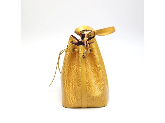 Noe Borsa a Spalla Petit Noé Epi Louis Vuitton Giallo - vista 4