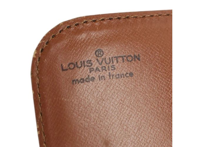 Louis Vuitton Monogram Shoulder Bag Brown - view 15
