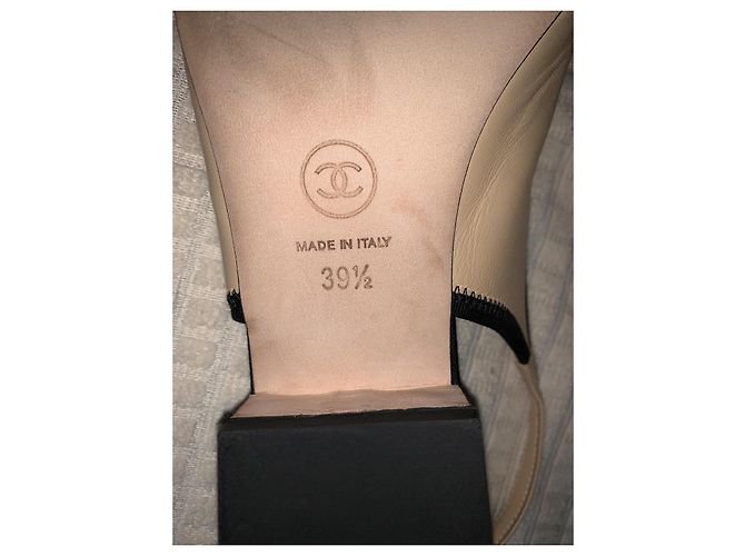Chanel Slingback Tacón Pequeño Negro Beige Cuero y Tela 39.5 - vista 5
