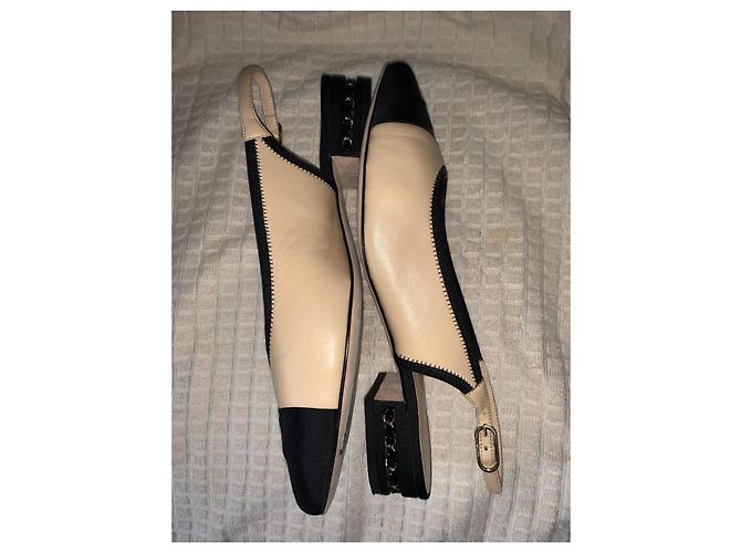 Chanel Slingback Tacón Pequeño Negro Beige Cuero y Tela 39.5 - vista 7