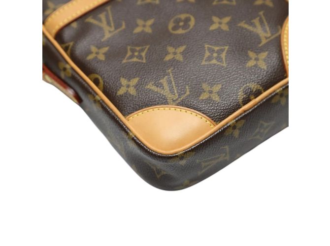 Borsa a Spalla Monogram Danube Louis Vuitton Marrone - vista 6