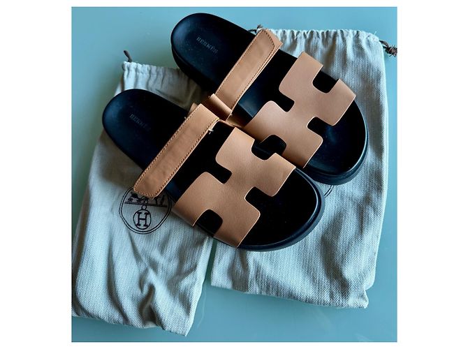 Sandali Hermès Cyprus Marrone Chiaro Pelliccia 43 - vista 2