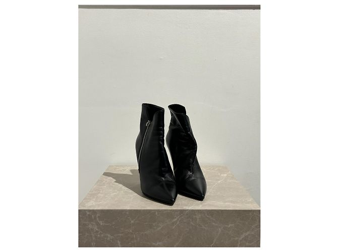 SAINT LAURENT Ankle boots T.EU 38 Leather Black - view 2