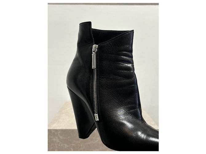 SAINT LAURENT Ankle boots T.EU 38 Leather Black - view 5