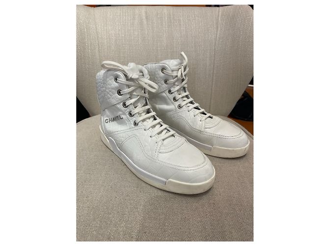 Sneakers CHANEL T.EU 41 Pelle Bianco - vista 3