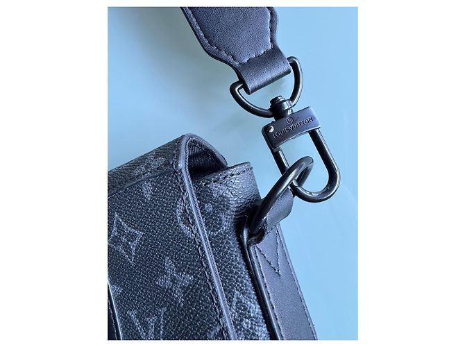 Louis Vuitton Soft Trunk Messenger Bag in pelle nera Nero - vista 6