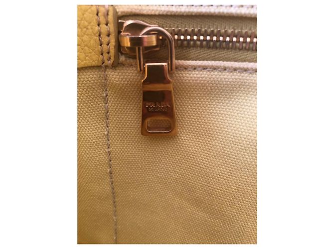 Borsa tote in denim Canapa gialla di Prada Giallo - vista 15