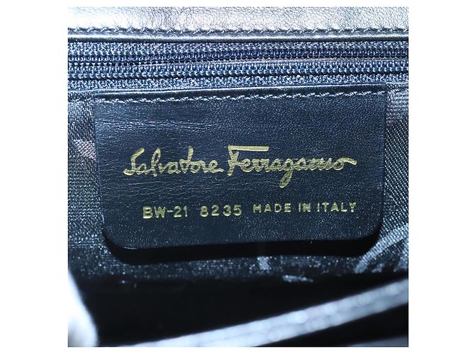 Borsa a spalla Salvatore Ferragamo in pelle nera e oro Auth am7272 Nero D'oro - vista 12