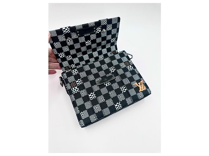 Louis Vuitton messenger soft trunk distorted damieR Multicolore - vista 9