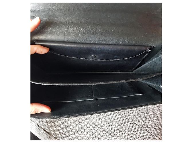 Borsa baguette modello "Ring" della Maison Hermès risalente agli anni 1950-1960 Nero - vista 13