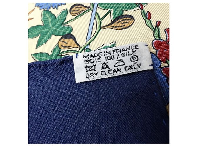 Silk In Hermès Hermes Kare 90 Silk Scarf in Navy Navy blue - view 7