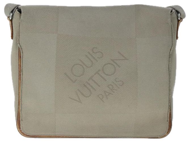 LOUIS VUITTON Borsa a Spalla Messaggero Damier Geant Tail M93030 LV Auth bs20418 - vista 13
