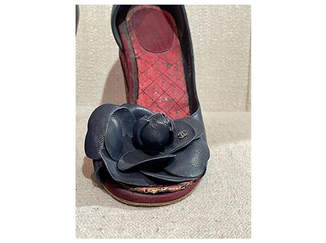Tacchi CHANEL T.EU 39 Pelle Blu - vista 3