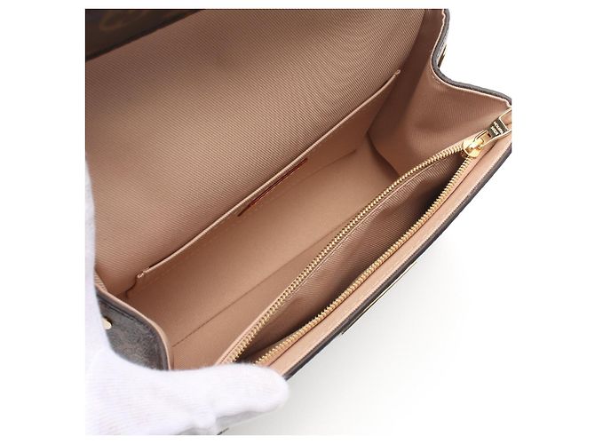 Sac à main Louis Vuitton Cluny Mini Monogram M46055 Marron - vue 3