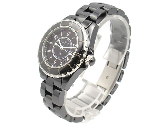 Chanel J12 Ceramic Quartz Watch H0682 Black - view 2