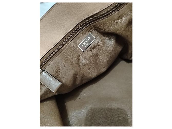 Borsa da viaggio Prada in pelle beige - vista 12