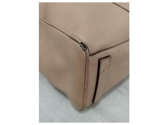 Borsa da viaggio Prada in pelle beige - vista 7