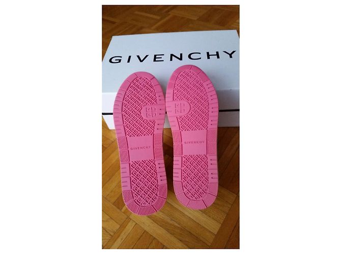 GIVENCHY SNEAKERS 4G IN PELLE DI VITELLO. Bianco Fuschia - vista 11