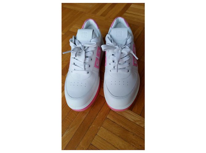 GIVENCHY SNEAKERS 4G IN PELLE DI VITELLO. Bianco Fuschia - vista 4