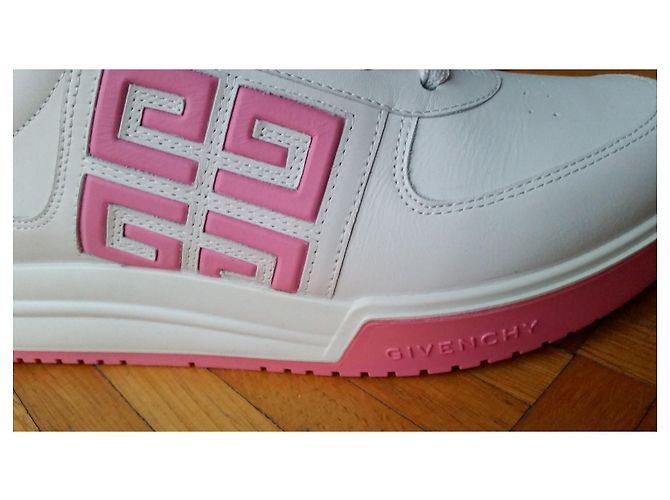 GIVENCHY SNEAKERS 4G IN PELLE DI VITELLO. Bianco Fuschia - vista 7