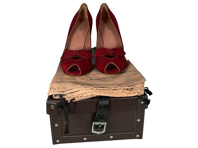 Alaïa Peep Toe Bow Pumps Cutout Suede Heels Bordeaux Red - view 2