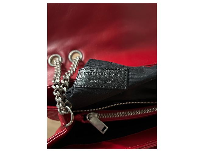 Sac à main Saint Laurent Loulou en cuir rouge taille medium - vue 10