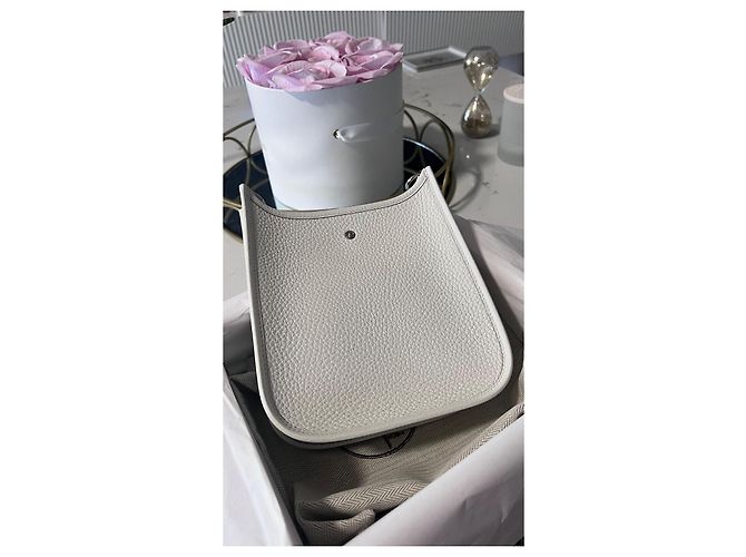 Hermès Evelyne 16 pelle bianca nuova sotto plastica Bianco - vista 11