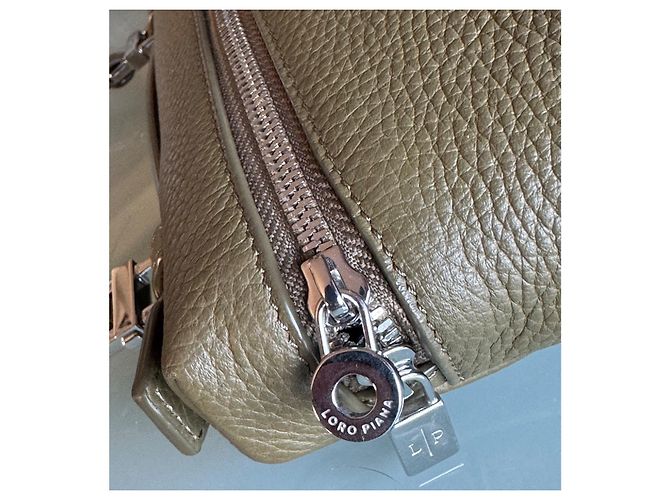Borsa a mano Loro Piana Extra Pocket L19 Verde Oliva Pelle - vista 3
