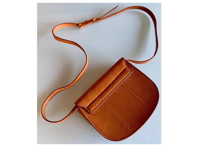 Borsa a mano Yves Saint Laurent Kaia in pelliccia marrone chiaro - vista 4