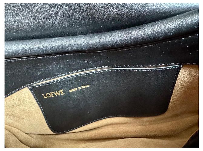 Borsa a mano Loewe in pelliccia nera Nero - vista 6