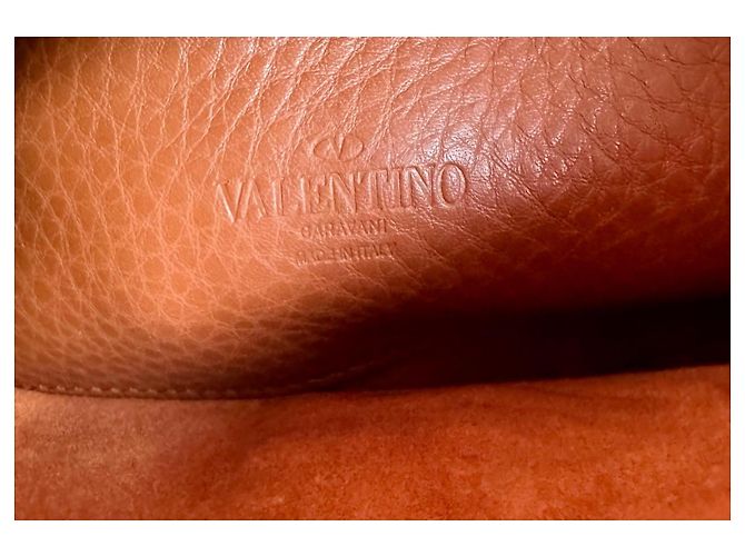 Bolso Valentino Garavani Rockstud Piel Granulada Marrón Oscuro - vista 8