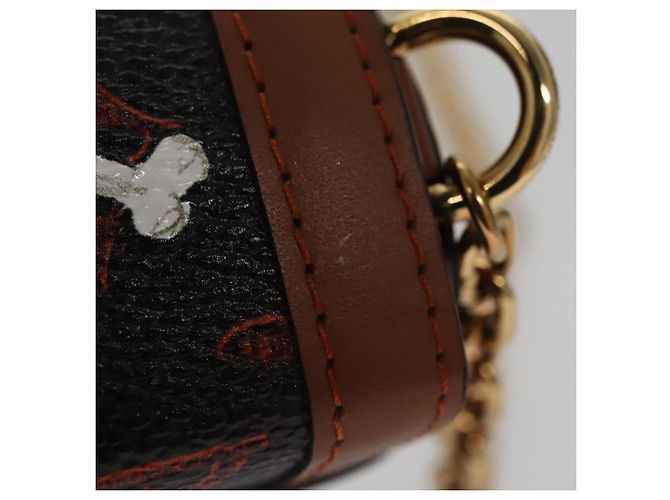 LOUIS VUITTON Monogram Catgram Essential Trunk Pouch M63892 LV Auth 102575S Monogramma - vista 7