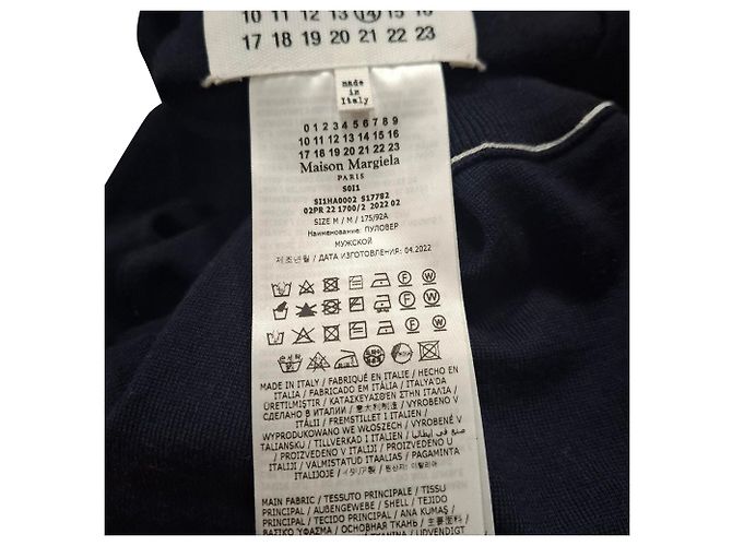 Maison Martin Margiela Maison Margiela Strickpullover aus marineblauer Wolle mit Rundhalsausschnitt - Ansicht 3