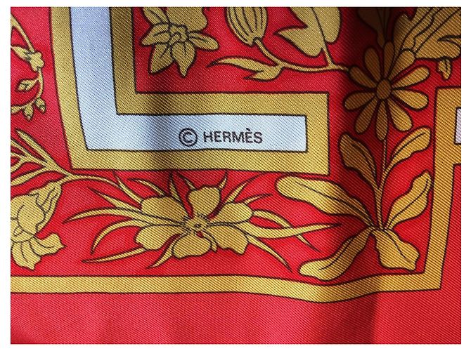 Sciarpa in seta Hermès Jewels of Summer Corallo 90x90 - vista 9